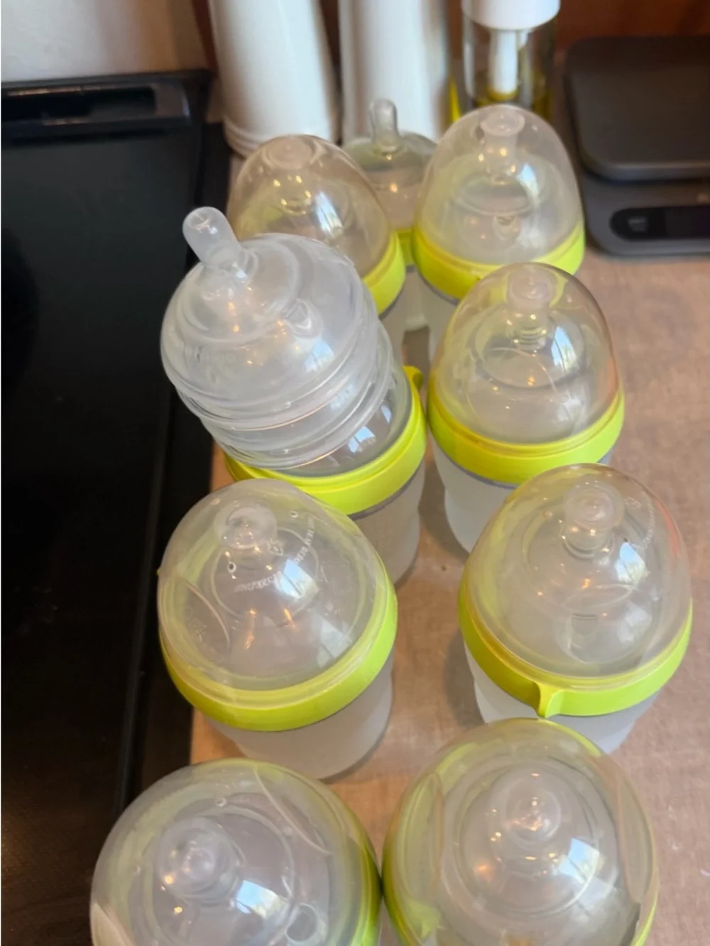 Baby Feeding Bottle Set - Comotomo - Picture 2 of 2